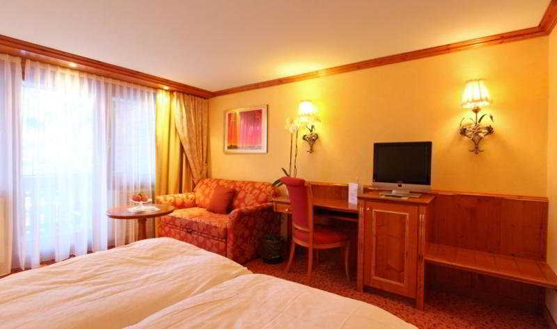Relais & Chateaux Schoenegg زيرمات المظهر الخارجي الصورة